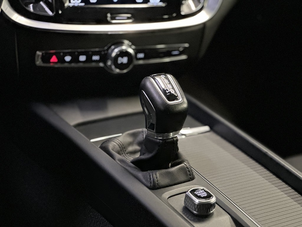 Volvo V60 D3 Geartronic Momentum | NYKAMREM | ADAPTIV | SENSOR |