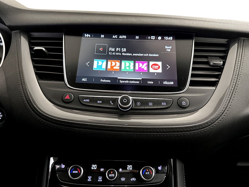 Bild på Opel Grandland X Innovation PHEV 300hk Aut AWD DRAG EL-BAKLUCKA