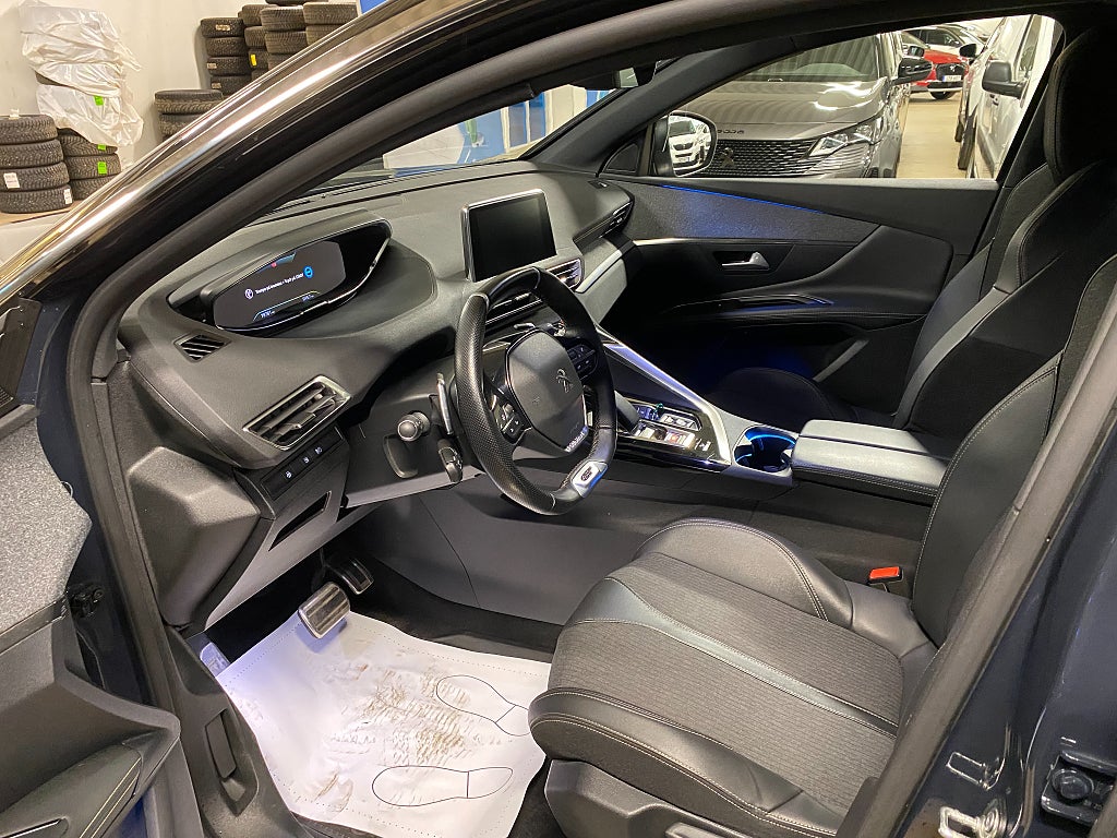 Bild på Peugeot 3008 GT-Line HYBRID4x4 300hk AUT