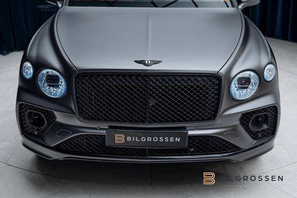 Bentley Bentayga 4.0 V8 First Edition Mulliner Blackline Hermes Orange