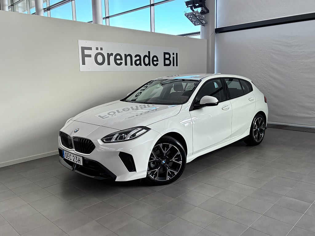 BMW 120 M Sport Design Automat Rattvärme 18" Park/Drive Assist 