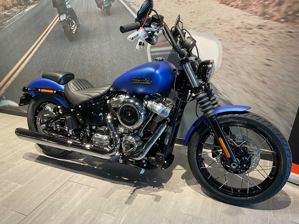 Harley-Davidson StreetBob FXBB JUNIKAMPANJ / HEMLEVERANS ?/ SPARA 20000KR 