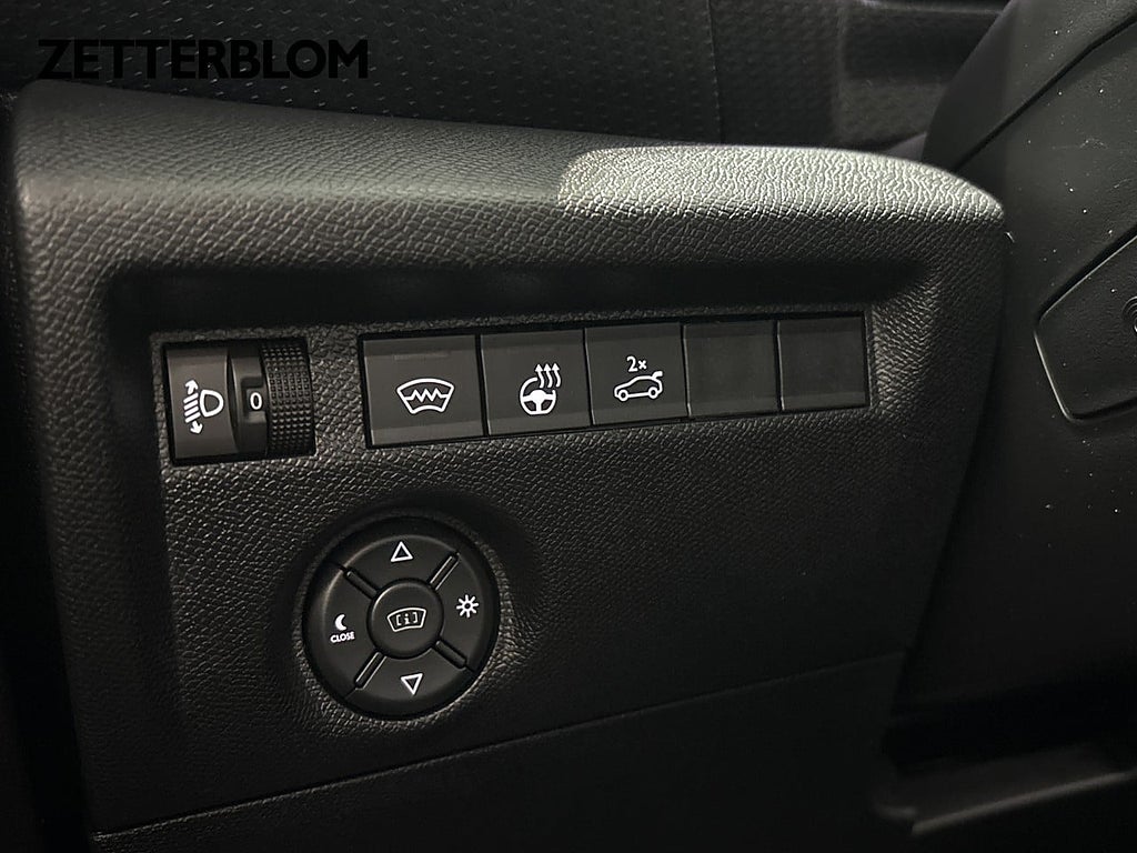 Halvkombi Citroën C4-X 16 av 18