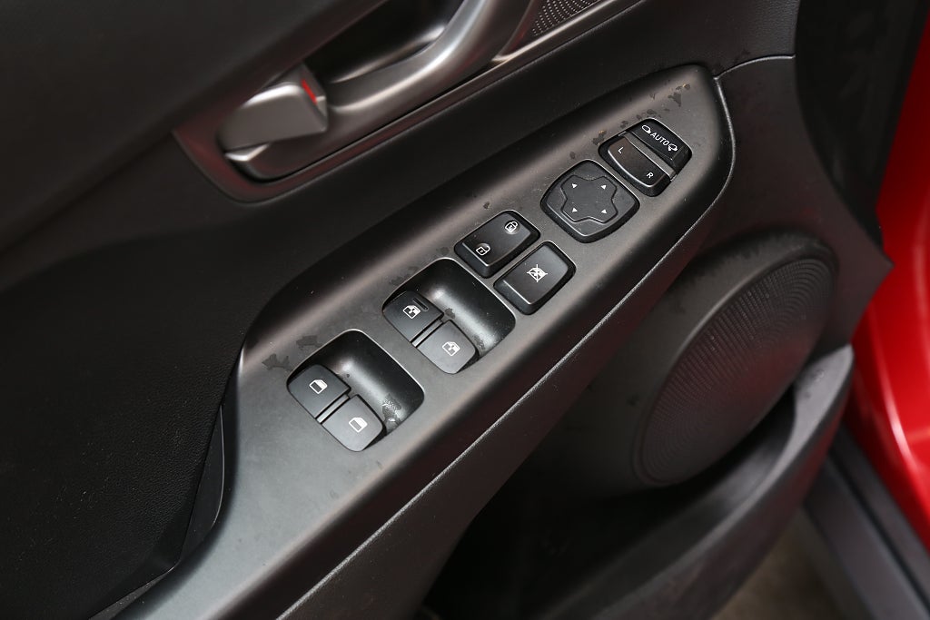 Hyundai Kona Electric 64 kWh Essential 204hk Aut Dragkrok 2020