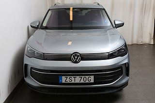 SUV Volkswagen Tiguan 5 av 24