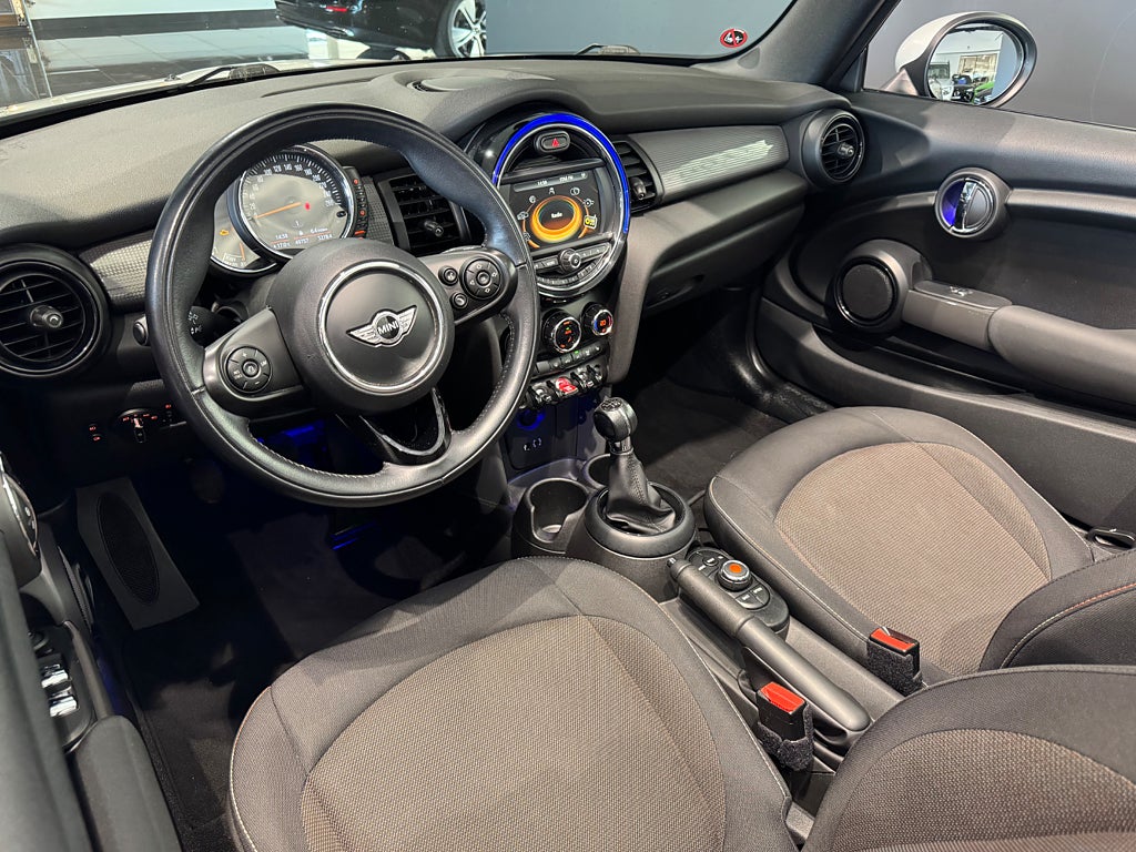 MINI Cooper Convertible Pepper 136 hk - bild 3