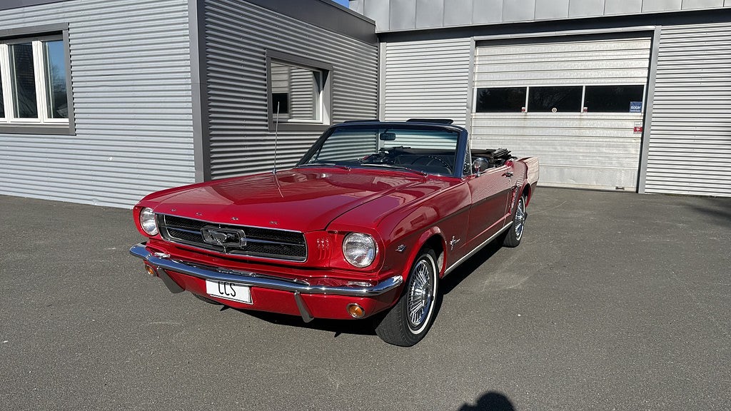 Ford Mustang Cabriolet 4.7 V8 Byte - Avbetalning