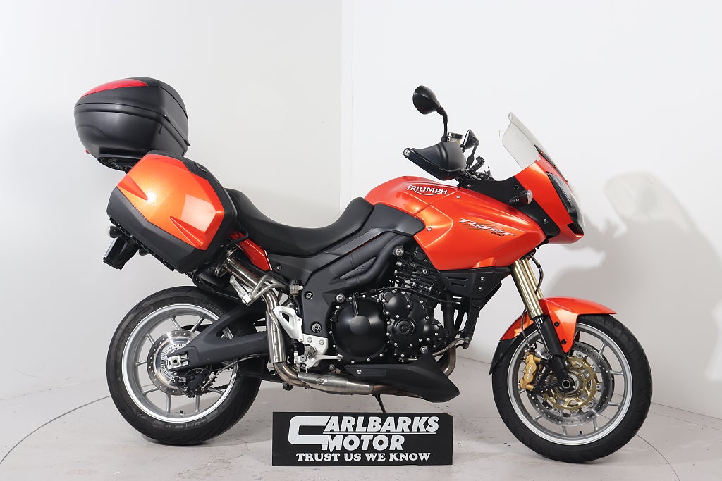 Triumph Tiger 1050  