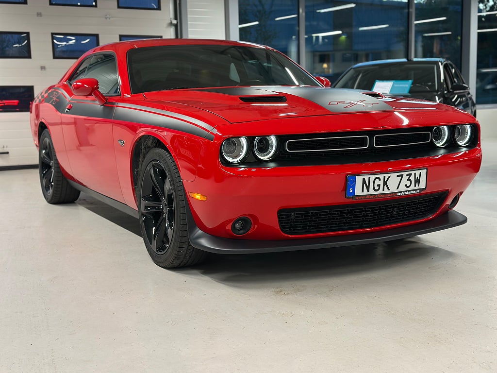 Dodge Challenger 5.7 V8 HEMI  R/T TorqueFlite