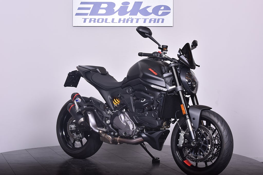 Ducati MONSTER 