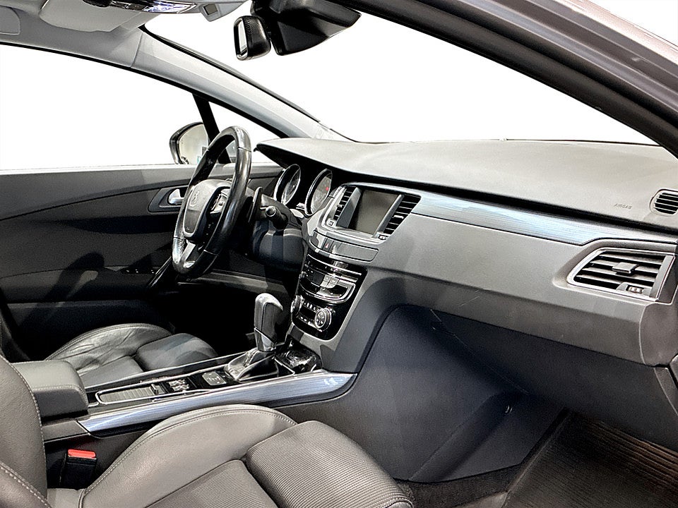 Bild på Peugeot 508 SW Allure 1.6 BlueBHDi 120hk Aut B-KAMERA PANO ELSTOL