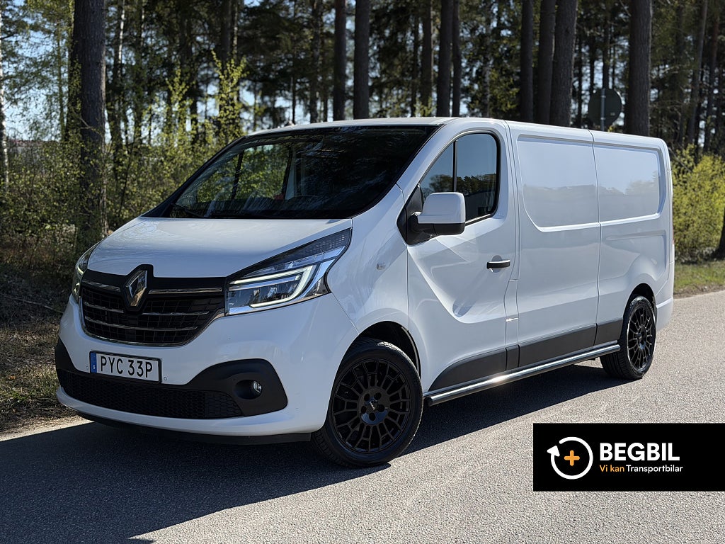 Renault trafic Skåpbil 3.0t /Drag/Värmare/Leasbar/B-kamera/Navi
