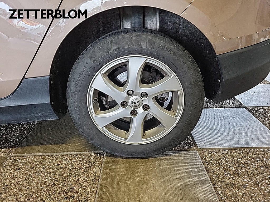 Halvkombi Volvo V40 Cross Country 13 av 13