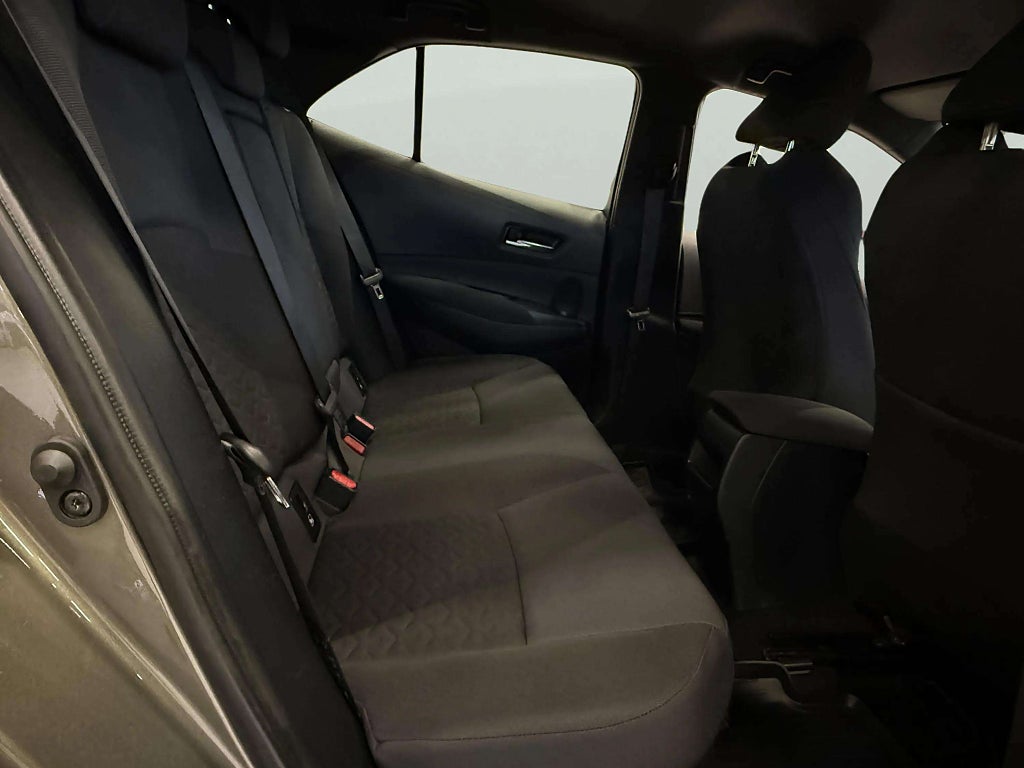 Toyota Corolla Hybrid e-CVT Active  9600 Mil - miniatyr 15