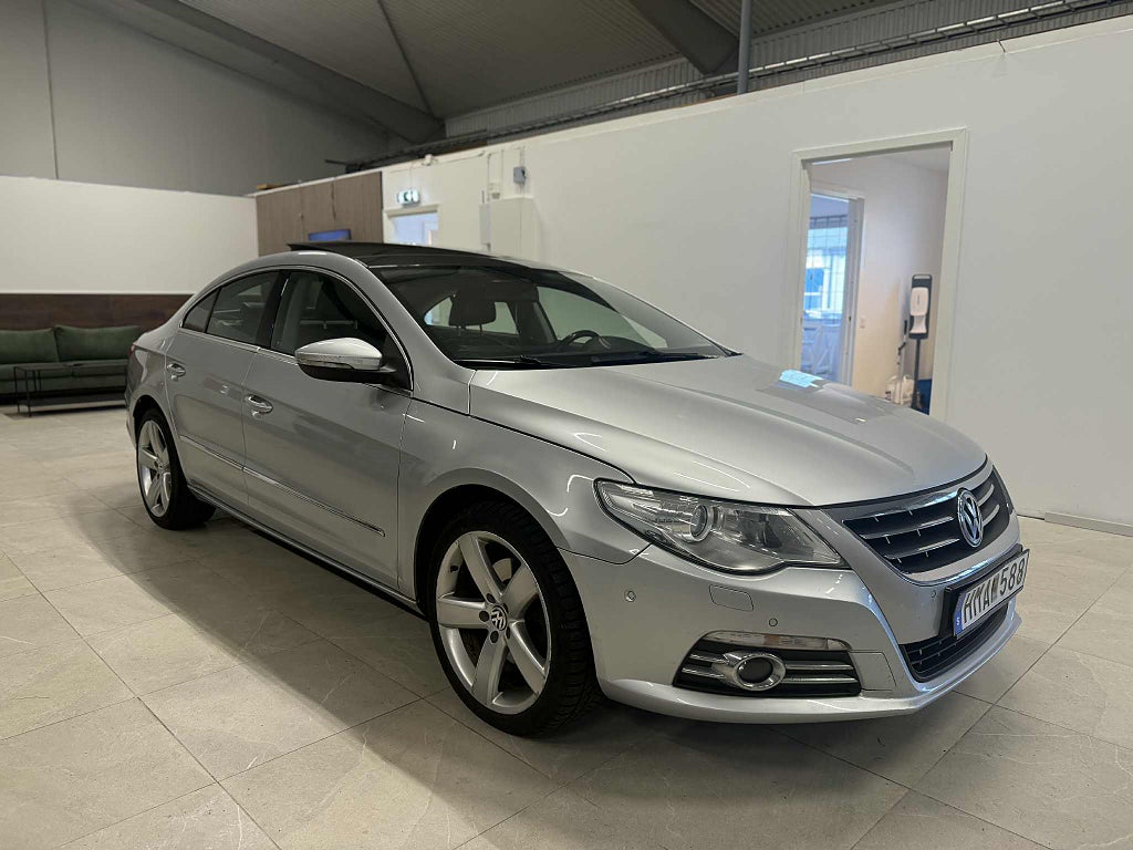 Volkswagen Passat CC 2.0 TSI / GPS / Skinn / Taklucka / Aux