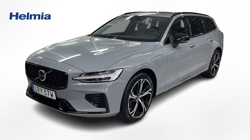 Volvo V60 T6 Plus Dark Nordic Edition