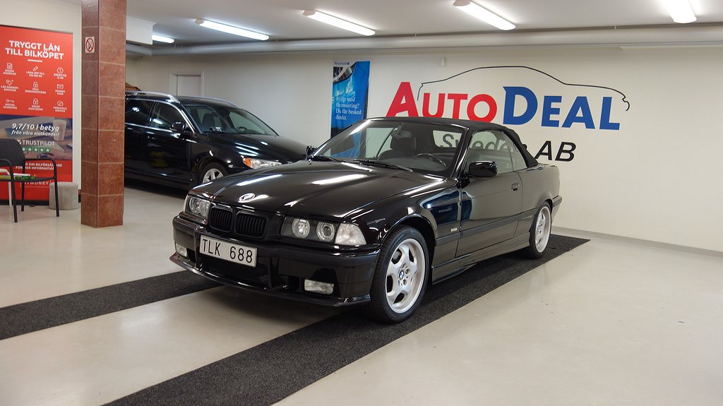 BMW 328 i Convertible M-Sport 