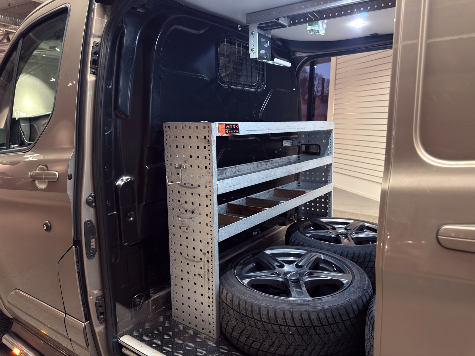 Ford transit Transit Custom 310 Sport 2.0 TDCi 170hk | Drag 2018 - miniatyr 10