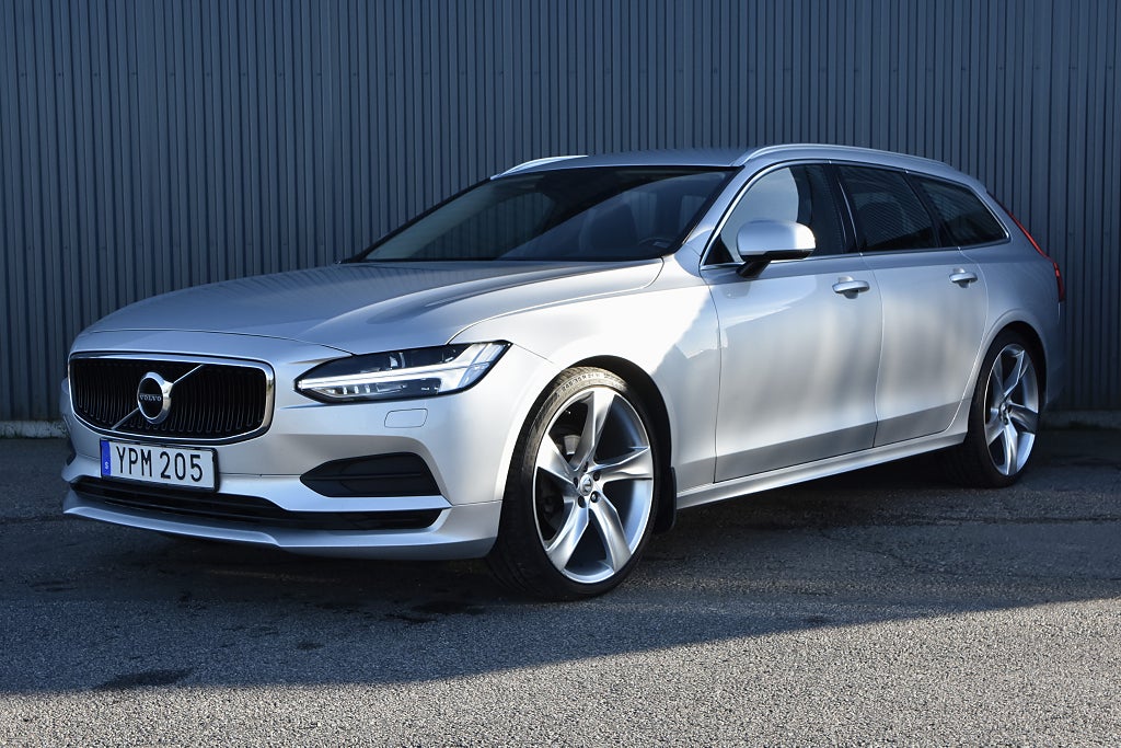 Volvo V90 D3 Automat / Navigation / 21" 