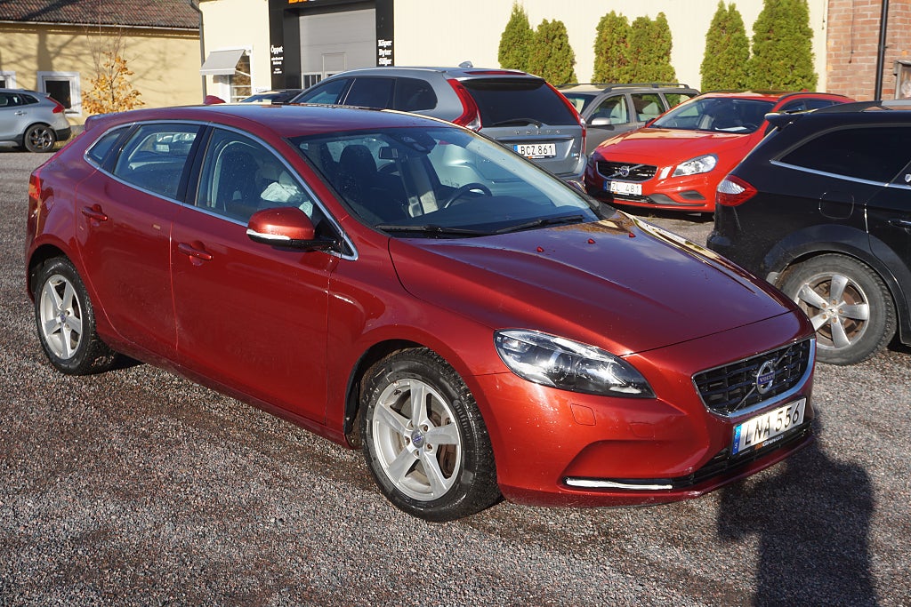 Volvo V40