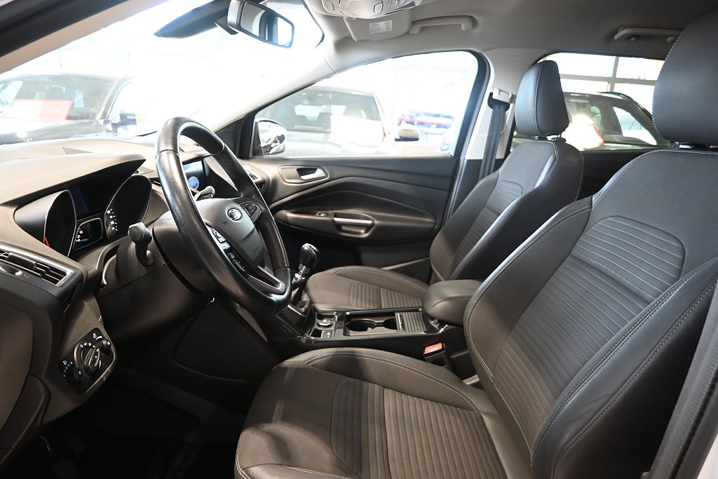 Ford Kuga 2018 - miniatyr 8