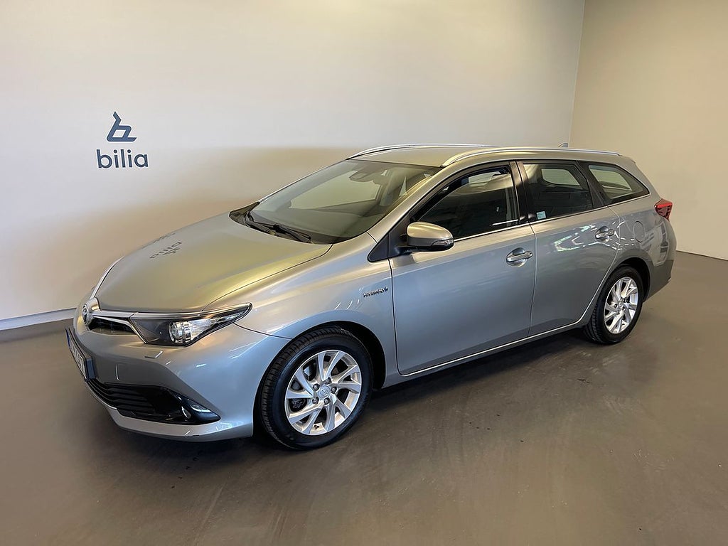 Toyota Auris Touring Sp Hybrid e-CVT / Backkamera /