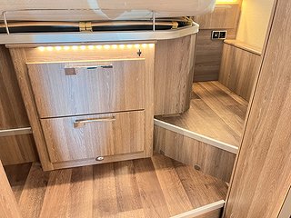 Husbil-integrerad Kabe TMI 810 LQB 18 av 27