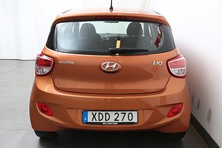 Halvkombi Hyundai i10 7 av 21