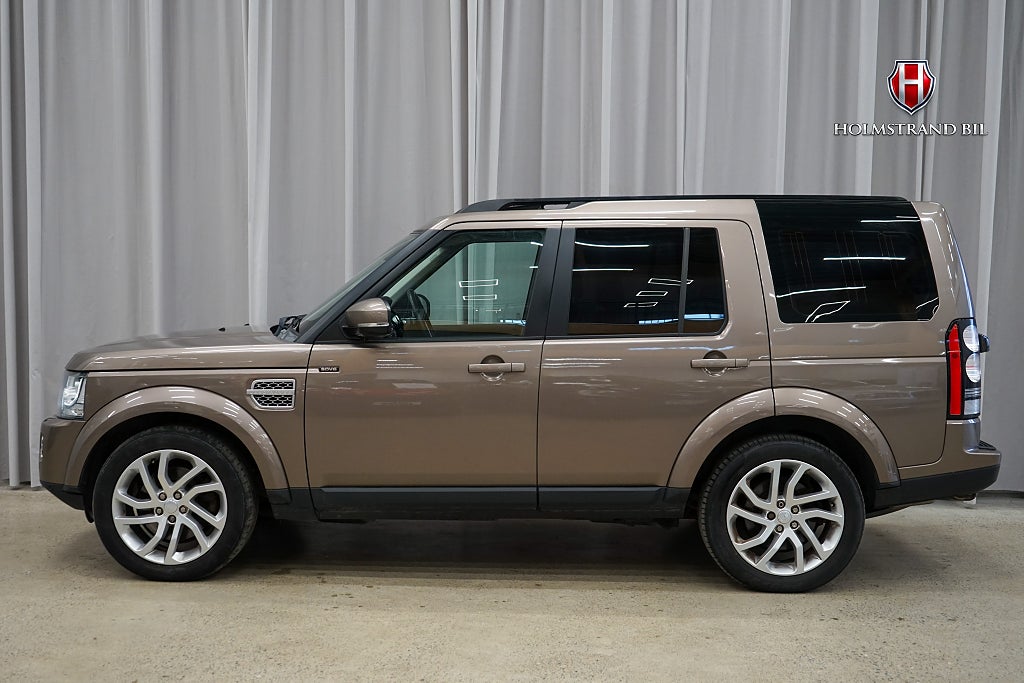 Land Rover Discovery 3.0 SDV6 4WD HSE 7-sits Värmare Drag Taklucka Meridian 