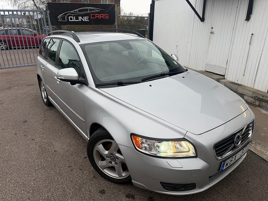 Volvo V50 D2 Momentum Euro 5|Nyservad|Diesalvärmare|