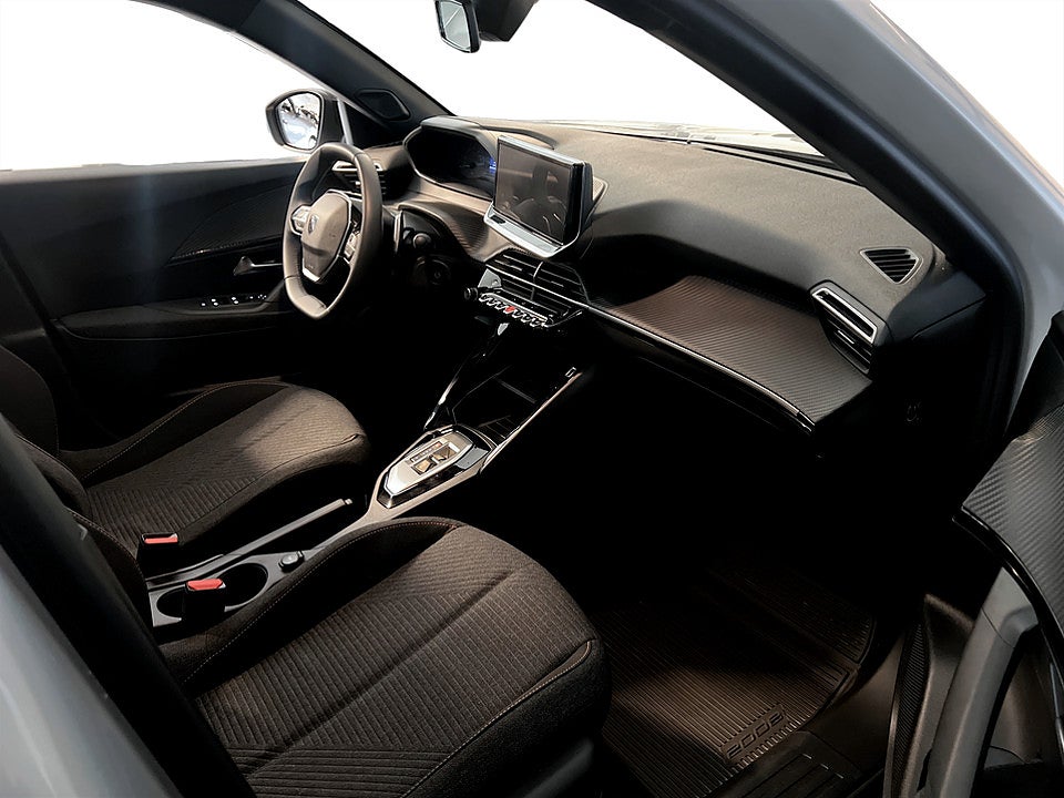 Bild på Peugeot 2008 Style Hybrid 1.2 PT Aut CARPLAY P-SENSOR BAK 145hk