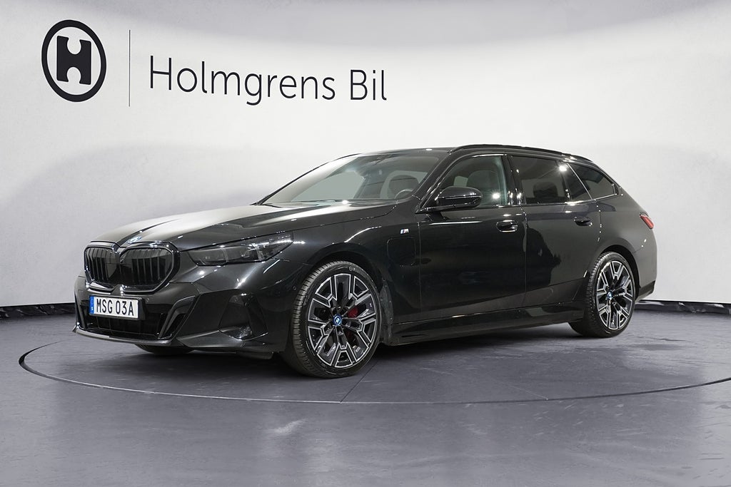 BMW 550 e xDrive Touring 3,65% ränta M Sport Business Edt. Panorama B W 