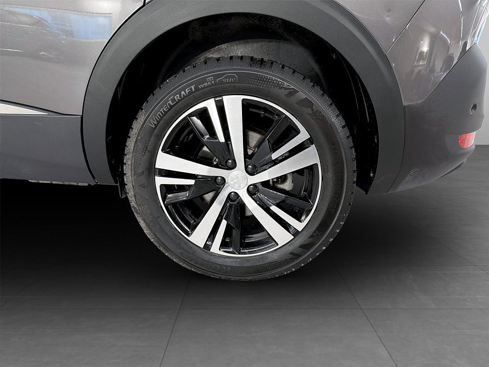 Bild på Peugeot 5008 GT 1.2 PT 130hk Aut 7-SITS B-KAMERA NAVI