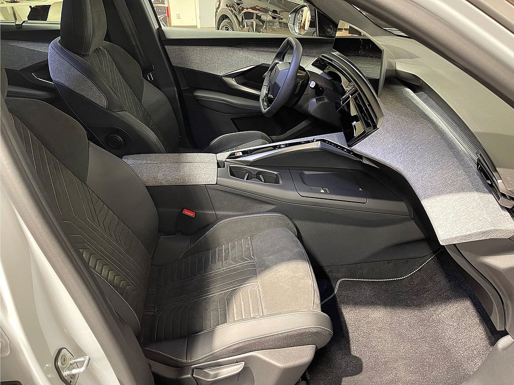 Bild på Peugeot 5008 GT Hybrid - DEMO