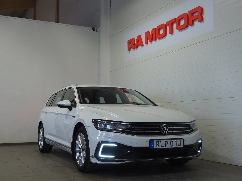 Volkswagen Passat SC GTE 1.4 TSI Plug-in Drag Cockpit Värmare Keyless GPS 2021