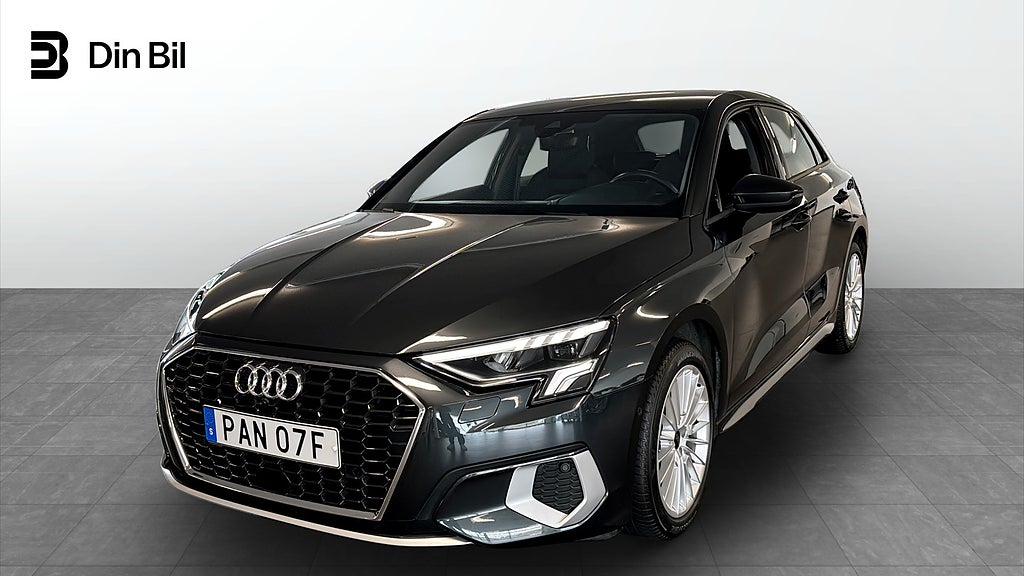 Audi A3 SPORTBACK 35 TFSI, 360 kamera, adaptiv fart