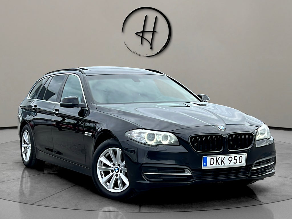 BMW 520 d Touring Steptronic Dragkrok Panoramatak *SE-UTR