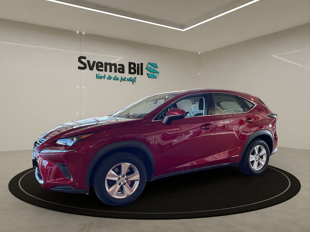 Lexus NX 300h AWD Comfort Automat