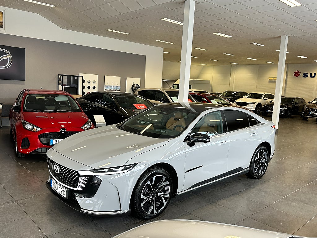 Mazda 6e Takumi Plus Standard Range