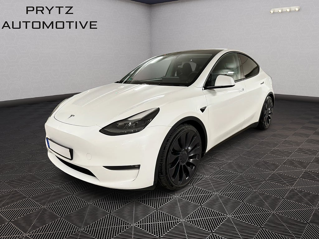 Tesla Model Y Performance AWD 534hk / 1 Ägare / Leasbar / 