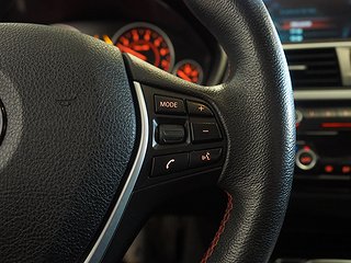 Sedan BMW 330e 20 av 22