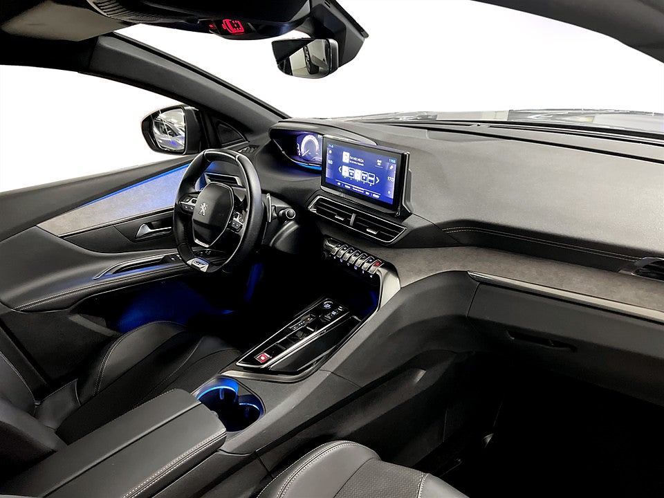 Bild på Peugeot 5008 GT 1.2 PT 130hk Aut 7-SITS B-KAMERA CARPLAY
