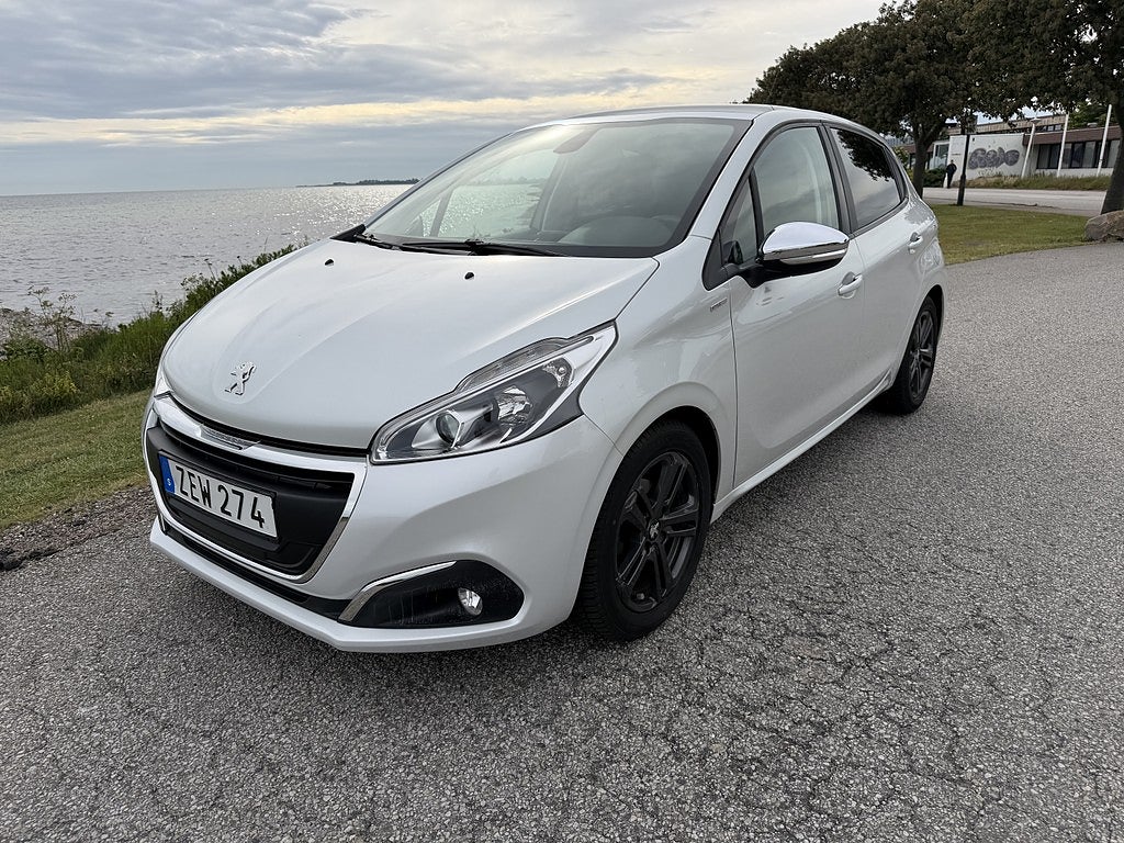 Peugeot 208 5-dörrar 1.2 Automat