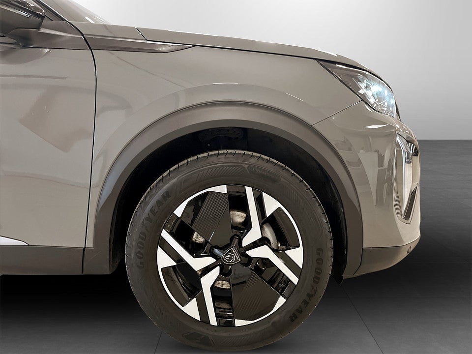 Bild på Peugeot 2008 Allure 1.2 PT 130hk P-SENSORER