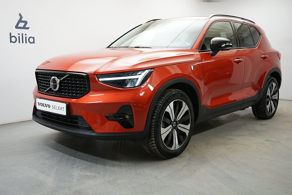 Volvo XC40 Recharge T4 Plus Dark
