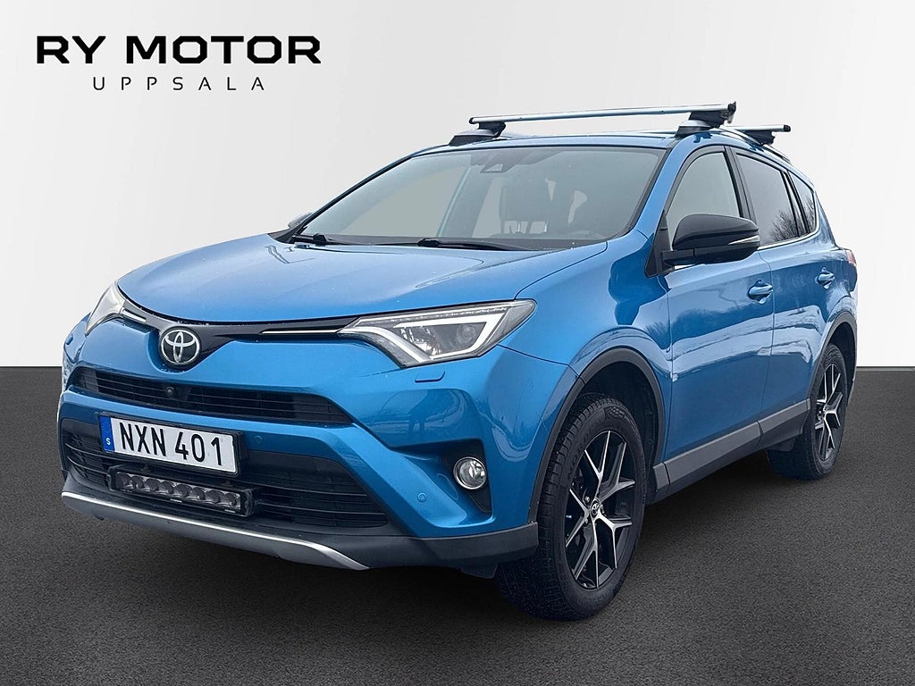 Toyota RAV4 2.0 AWD 152hk Active-Plus Drag Värmare Kamera SE SPEC