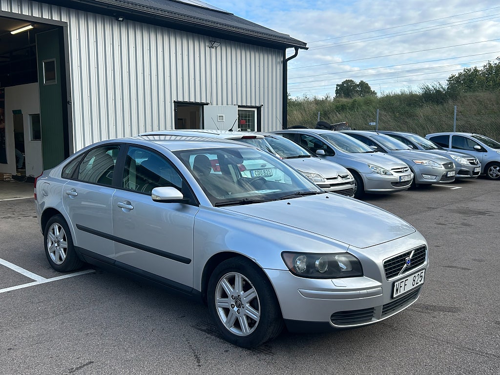 Volvo S40 2.4 Nybes, Kamrembytt, AC, S&V Däck