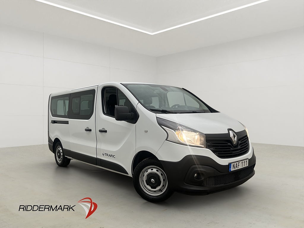 Renault Trafic Kombi Lång 1.6dCi Värmare PDC Dragkrok 9-Sits