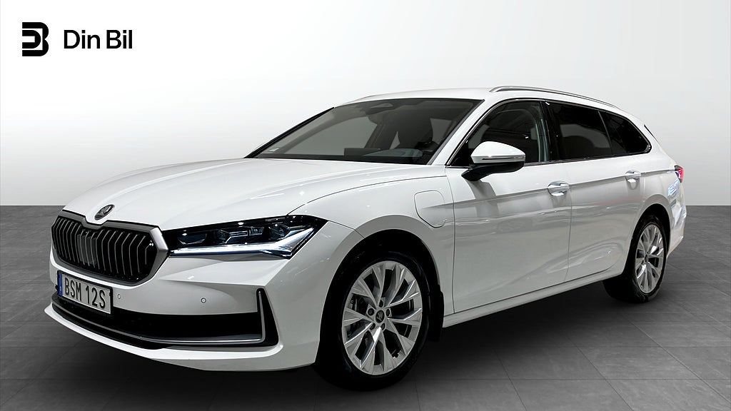 Skoda Superb Combi Selection 1,5 TSI iV 204 DSG Drag Plug-In