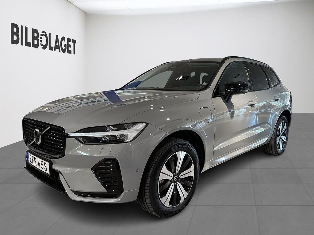 Volvo XC60 T8 Plus Dark (360 Kam/Drag/B&W)